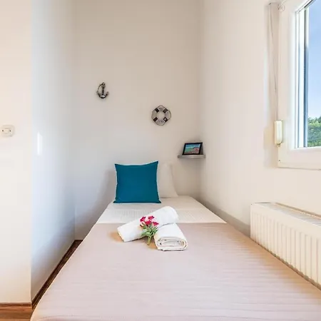 Luka Peka Vrana (Zadar)